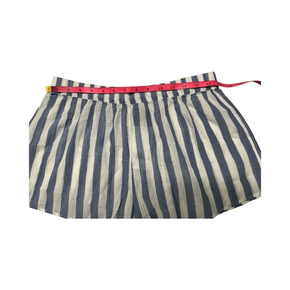 H&M COTTON BEACH SHORTS blue and white striped - Picture 6 of 9